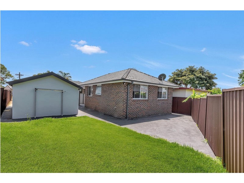 34 Grainger Avenue, Mount Pritchard NSW 2170