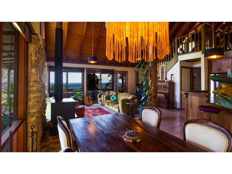 8 Railway Avenue, Scarborough NSW 2515