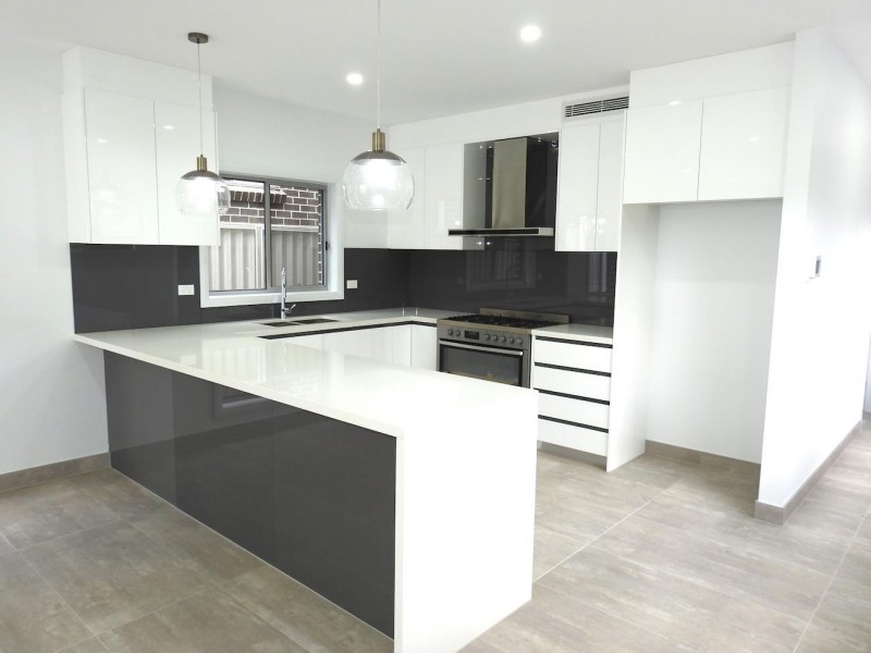 42 Evans Street, Fairfield Heights NSW 2165