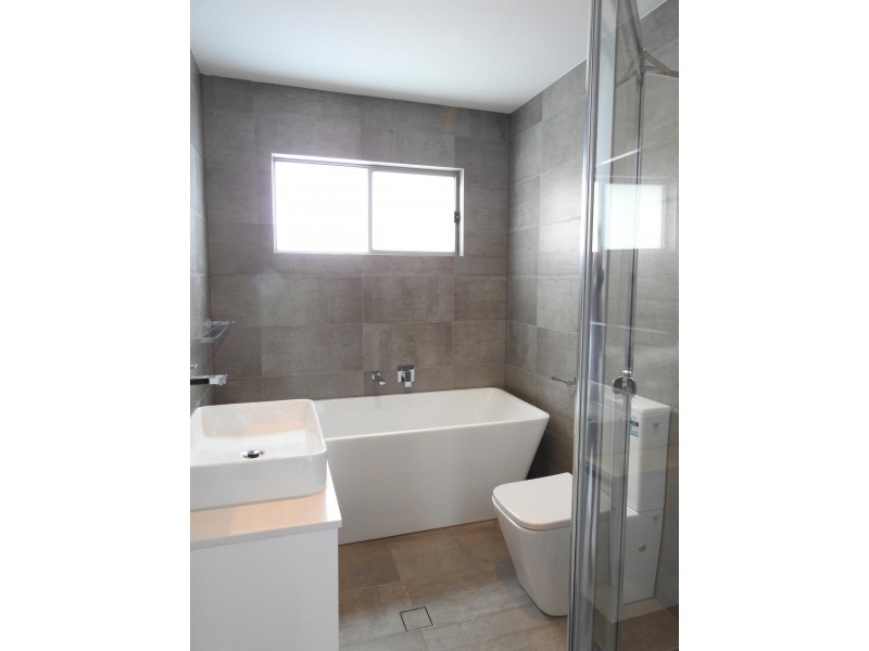 42 Evans Street, Fairfield Heights NSW 2165