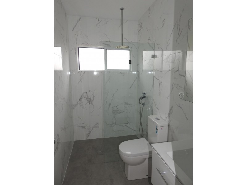 Edensor Park NSW 2176