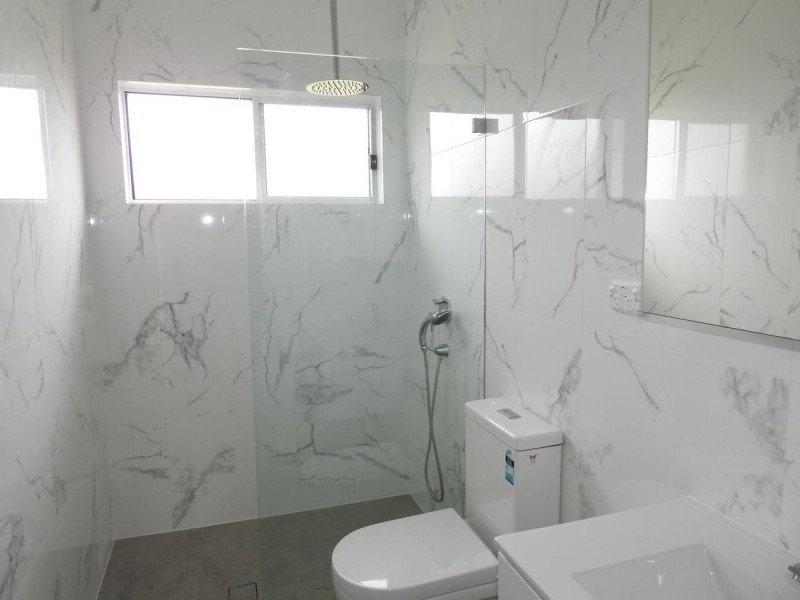 Edensor Park NSW 2176