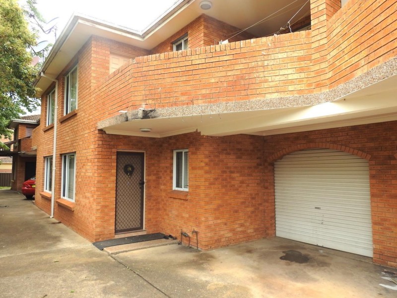4/58 Sackville Street, Fairfield NSW 2165