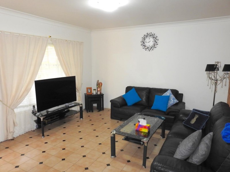 4/58 Sackville Street, Fairfield NSW 2165