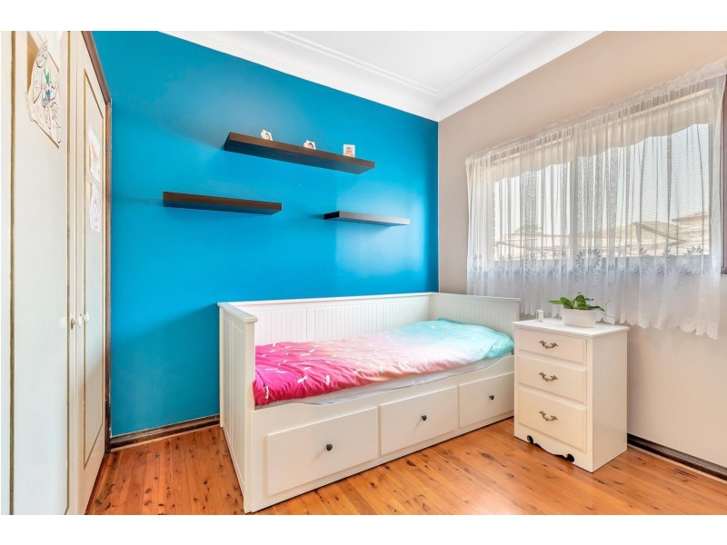 1 Stevens  Crescent, Smithfield NSW 2164