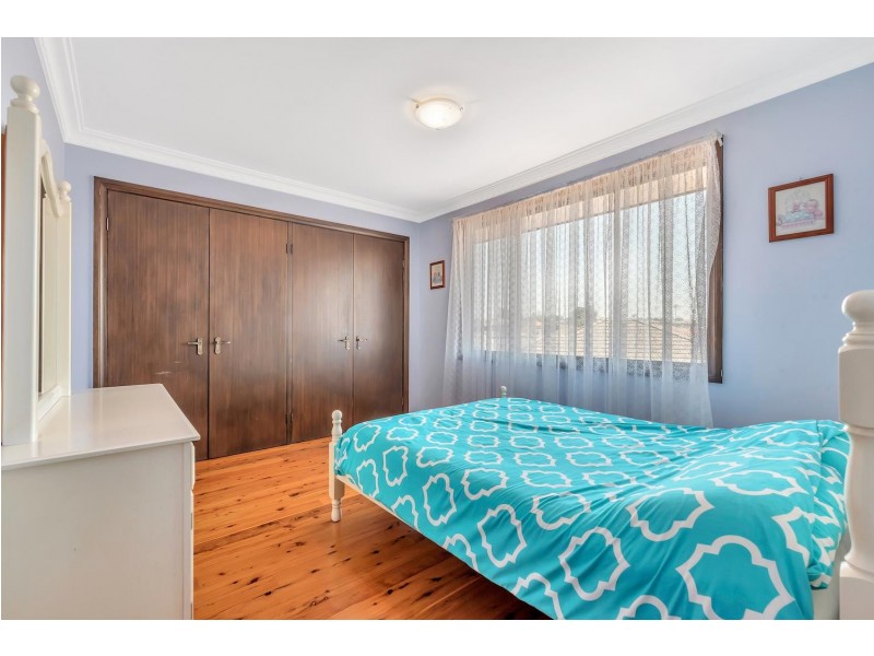 1 Stevens  Crescent, Smithfield NSW 2164