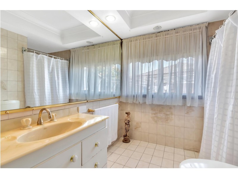 1 Stevens  Crescent, Smithfield NSW 2164