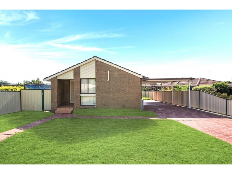 2 Kokoda Place, Bossley Park NSW 2176