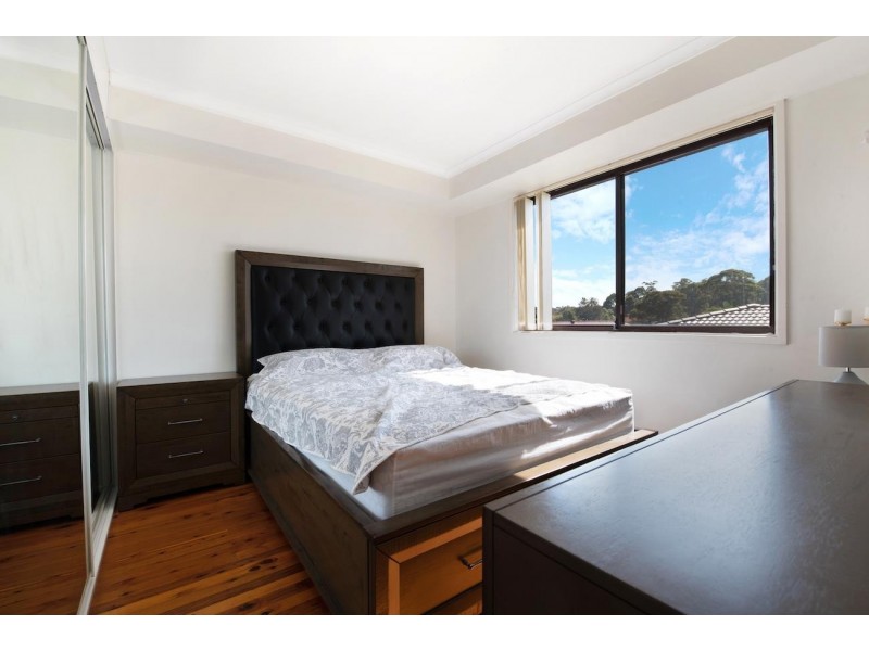 2 Kokoda Place, Bossley Park NSW 2176