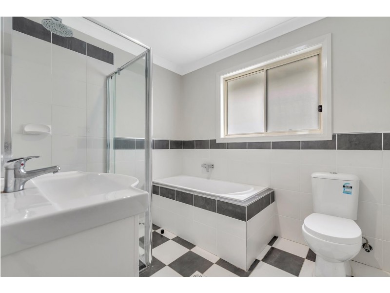 13a  Vaucluse Avenue, Glen Alpine NSW 2560