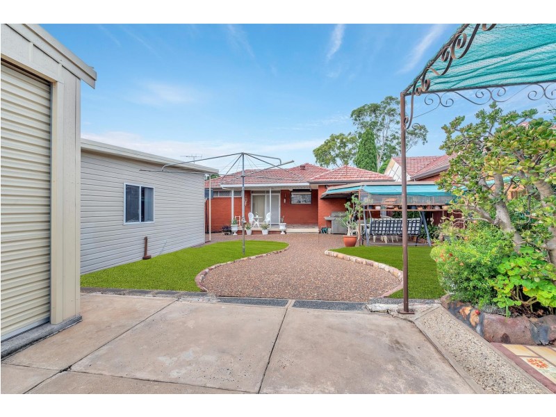38 Neville Street, Smithfield NSW 2164