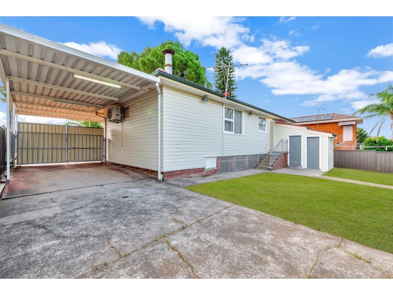 17 Tyrell Crescent, Fairfield West NSW 2165