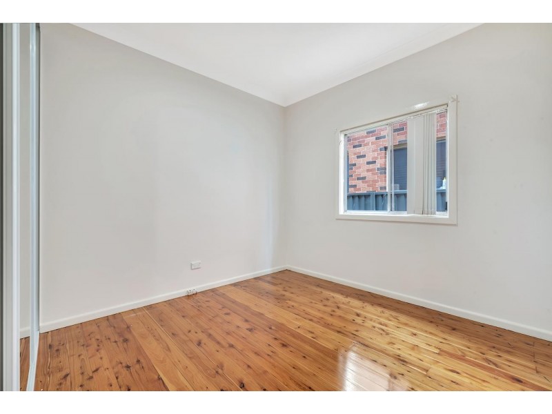 10 Duke Street, Canley Heights NSW 2166