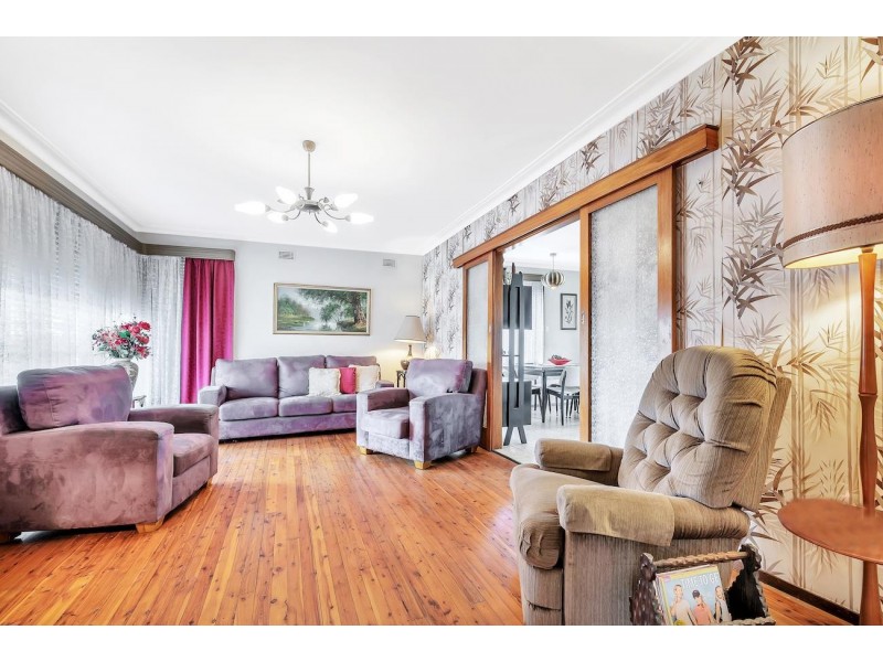 26 Kimberley Crescent, Fairfield NSW 2165