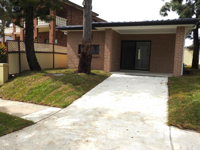 Fairfield West NSW 2165