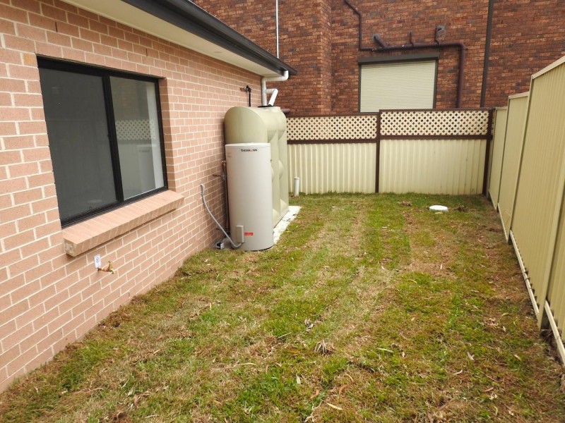 Fairfield West NSW 2165