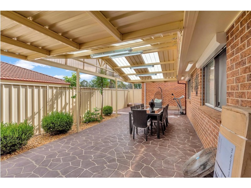 84 Falcon Circuit, Green Valley NSW 2168