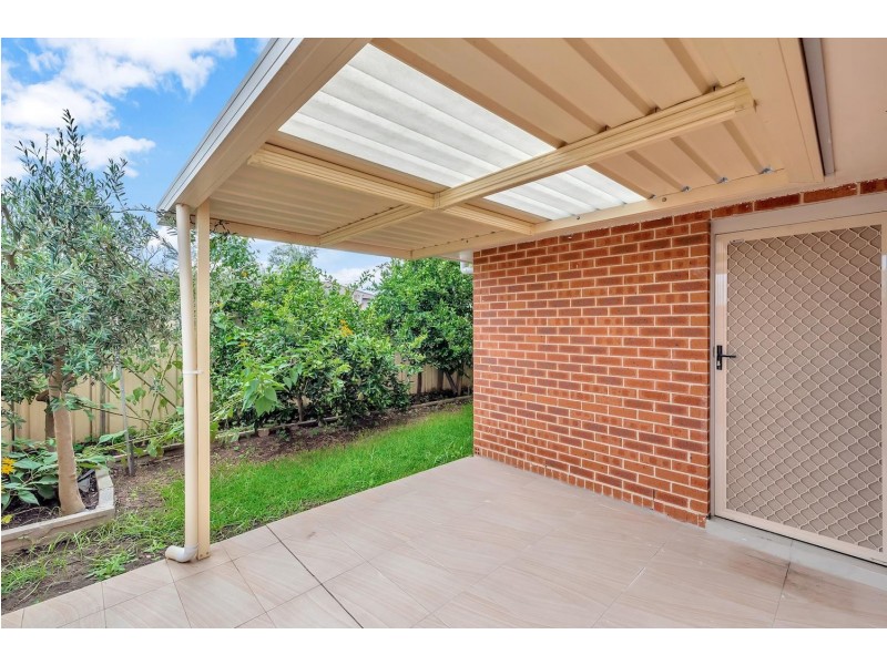 84 Falcon Circuit, Green Valley NSW 2168