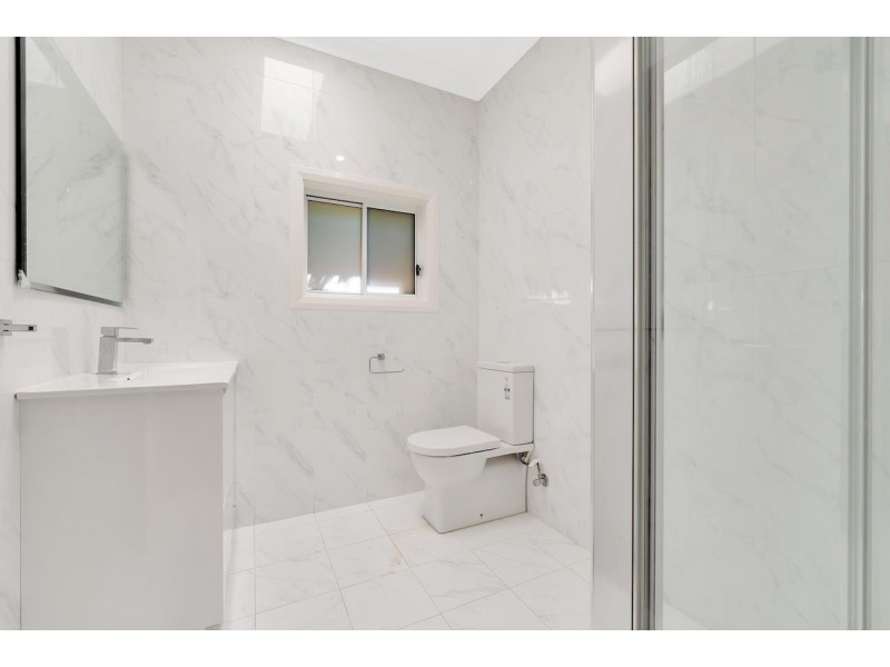 9 Huntingdale Avenue, Lansvale NSW 2166