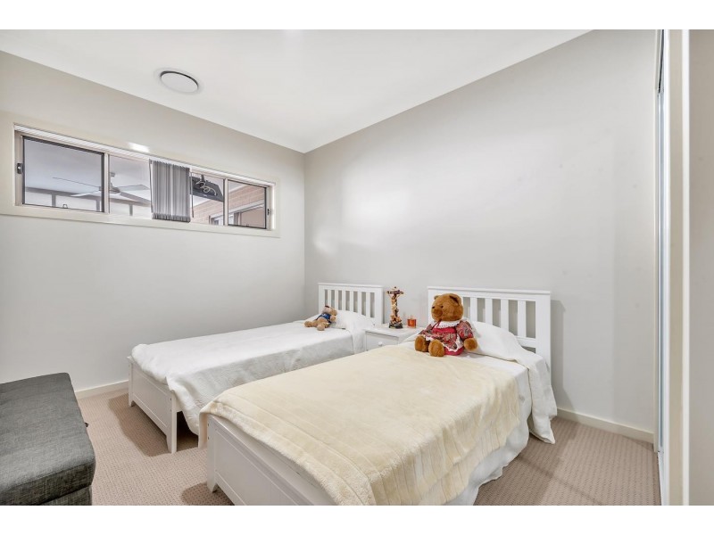 10 Galloway Street, Bossley Park NSW 2176