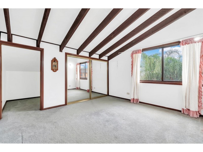 3 Blackwood  Close, Bossley Park NSW 2176