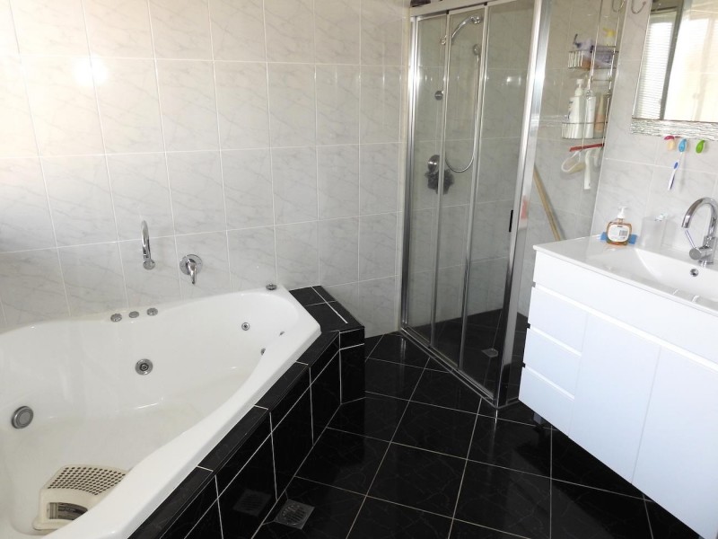 35 Ironside Street, St Johns Park NSW 2176