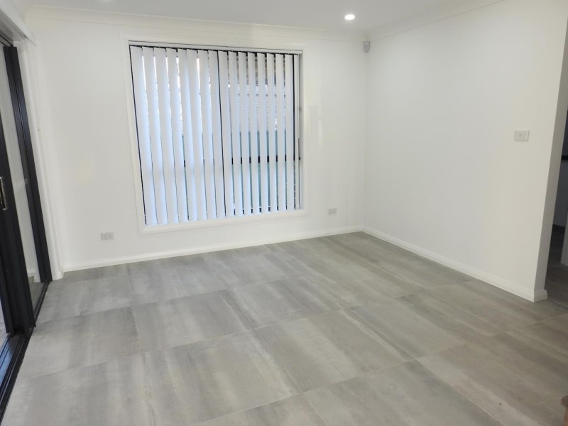 5 Alt Street, Smithfield NSW 2164