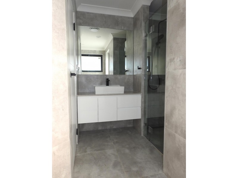 5 Alt Street, Smithfield NSW 2164