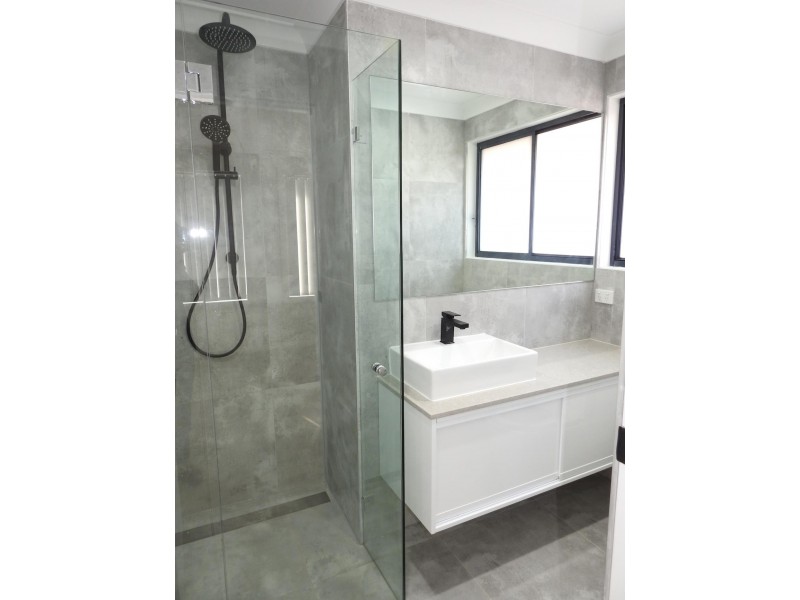 5 Alt Street, Smithfield NSW 2164