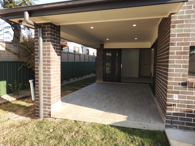 5 Alt Street, Smithfield NSW 2164