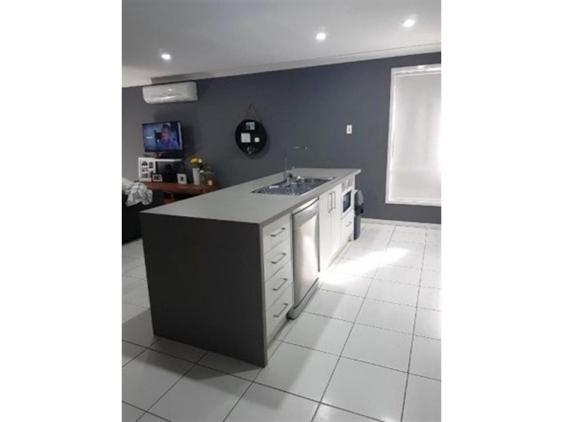 15 Darug Avenue, Glenmore Park NSW 2745