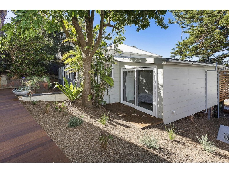 716-718 Lawrence Hargrave Drive, Coledale NSW 2515