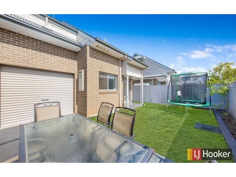 2/77 Australia Street, St Marys NSW 2760