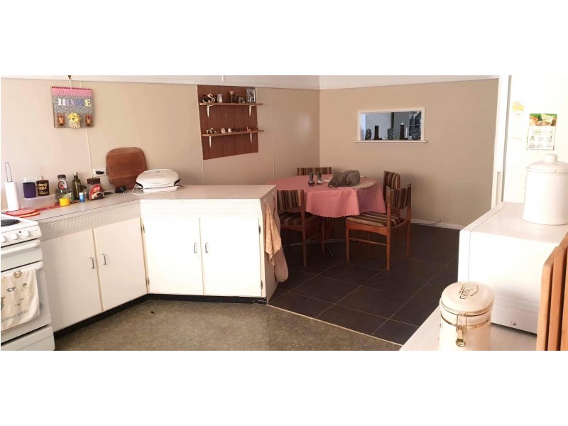 2 New Street, Wellington NSW 2820