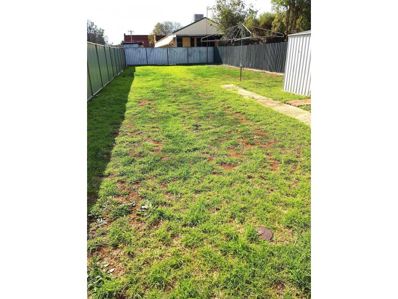 2 New Street, Wellington NSW 2820