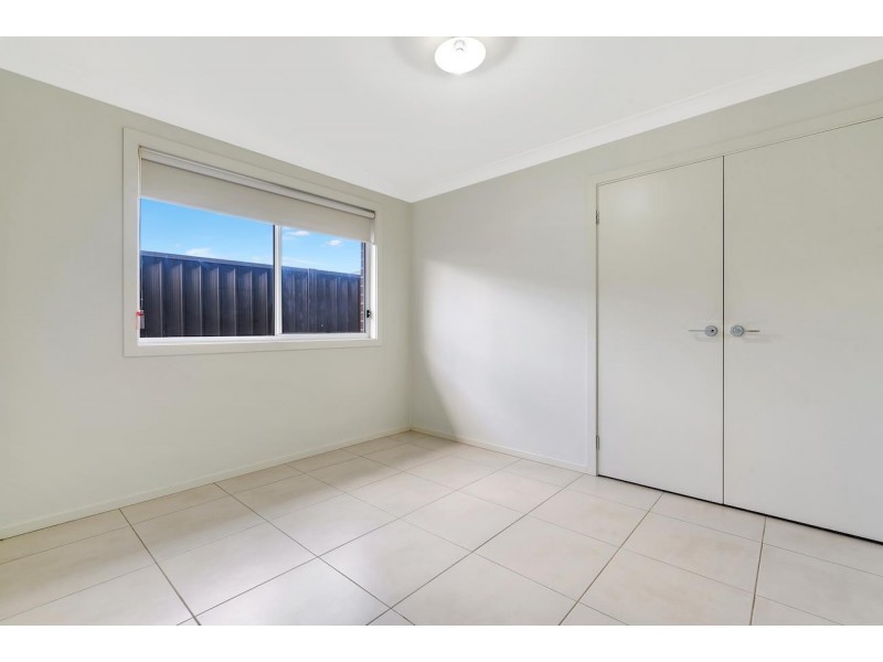 3 Tess Circuit, Oran Park NSW 2570