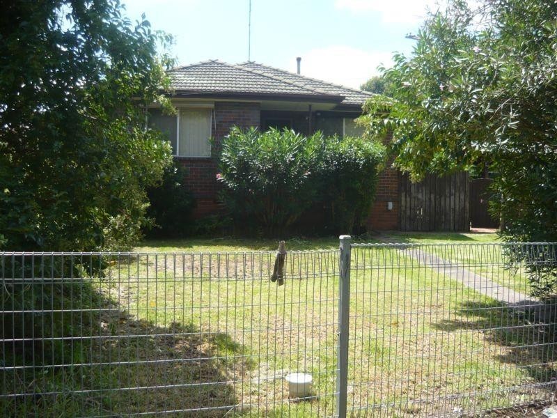 18 Waikanda Street, Whalan NSW 2770