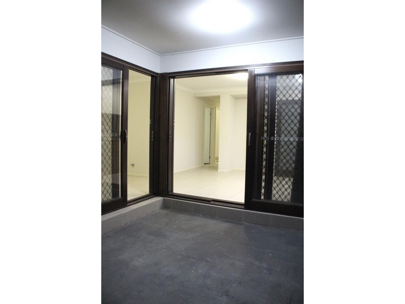 8 Blackburn Street, Ropes Crossing NSW 2760