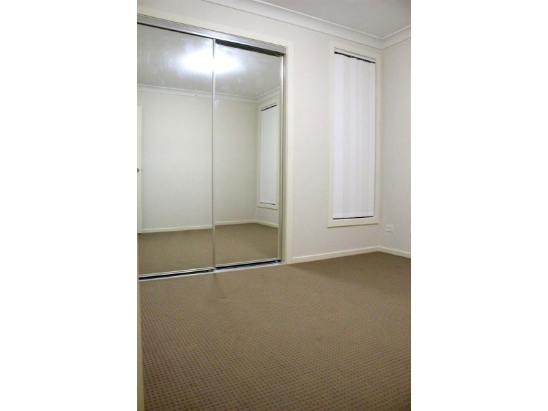 8 Blackburn Street, Ropes Crossing NSW 2760