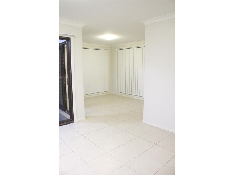 8 Blackburn Street, Ropes Crossing NSW 2760