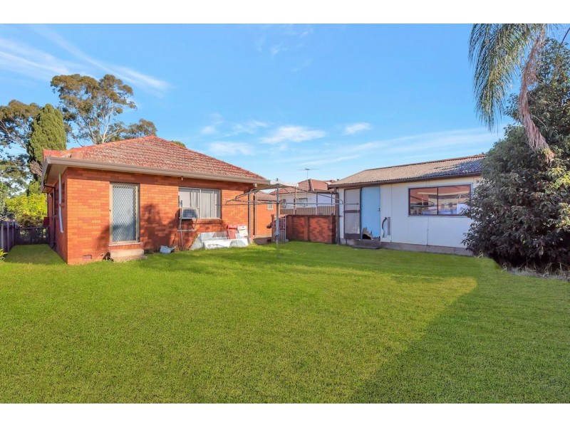38A Neville Street, Smithfield NSW 2164