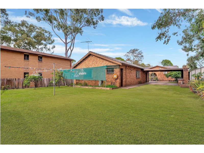 128 Station Street, Fairfield Heights NSW 2165