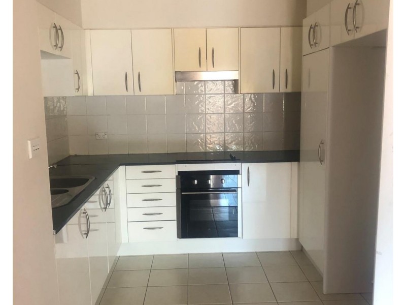 2/16-18 Fifth Avenue, Blacktown NSW 2148