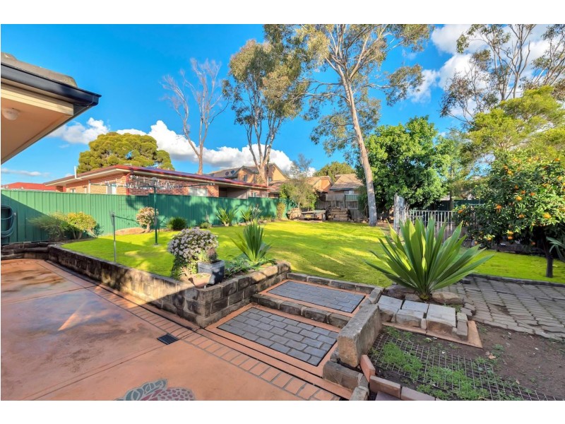 85A Eton Street, Smithfield NSW 2164