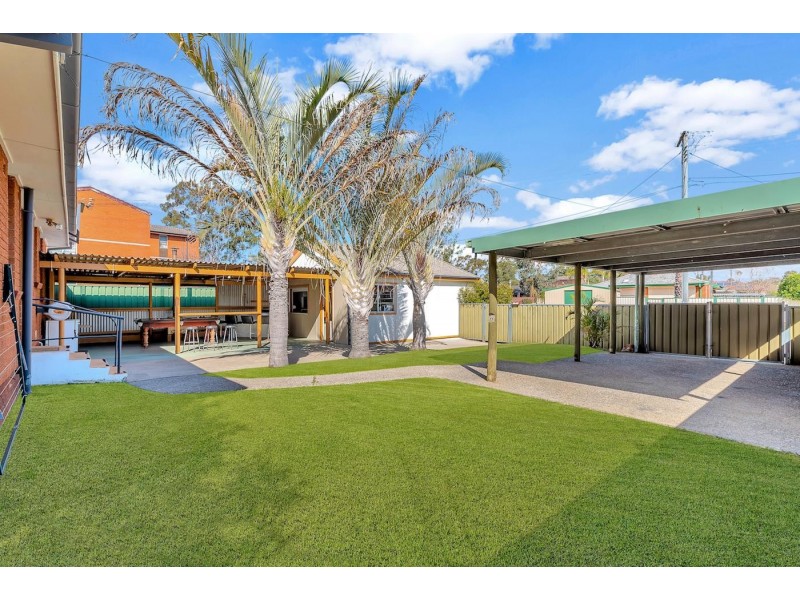 5 Hebburn Place, Cartwright NSW 2168