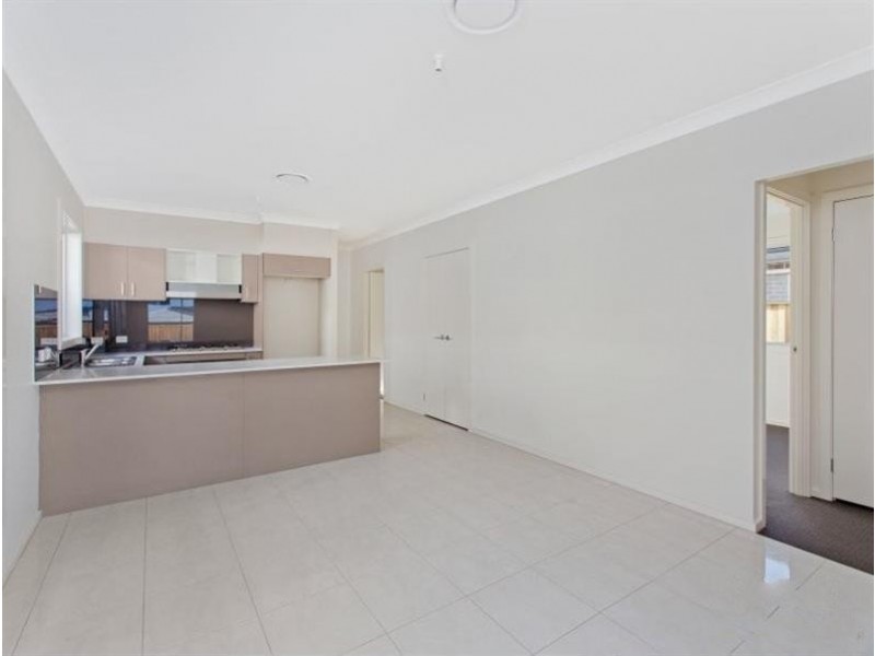 36 Summerland  Crescent, Colebee NSW 2761