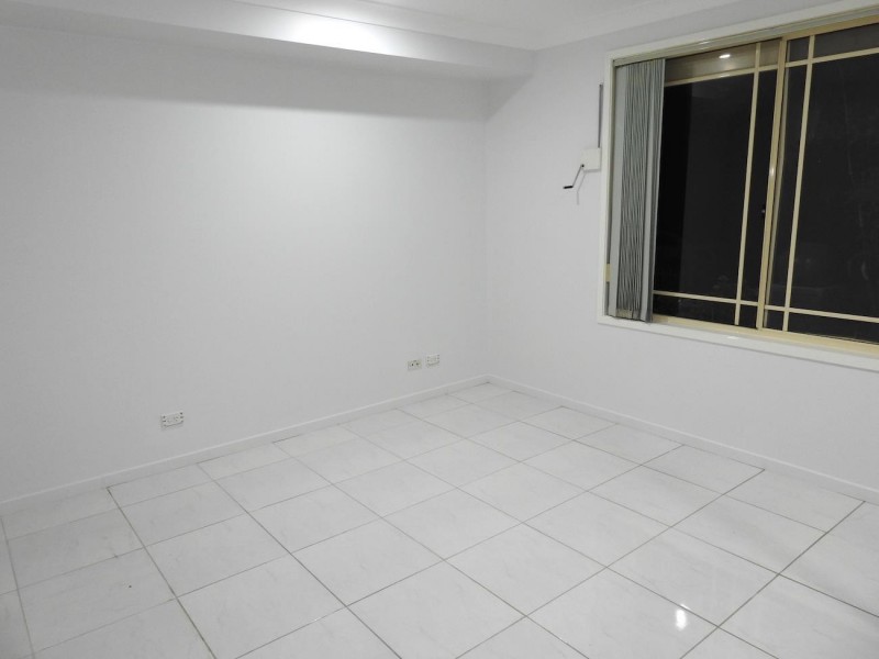 8 Bellingen Way, Hoxton Park NSW 2171