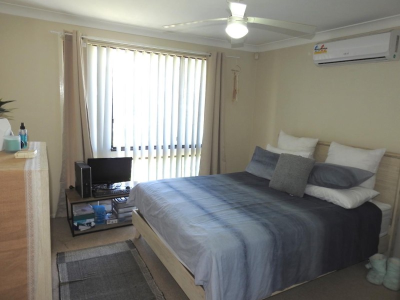 23 Oliveri Crescent, Green Valley NSW 2168