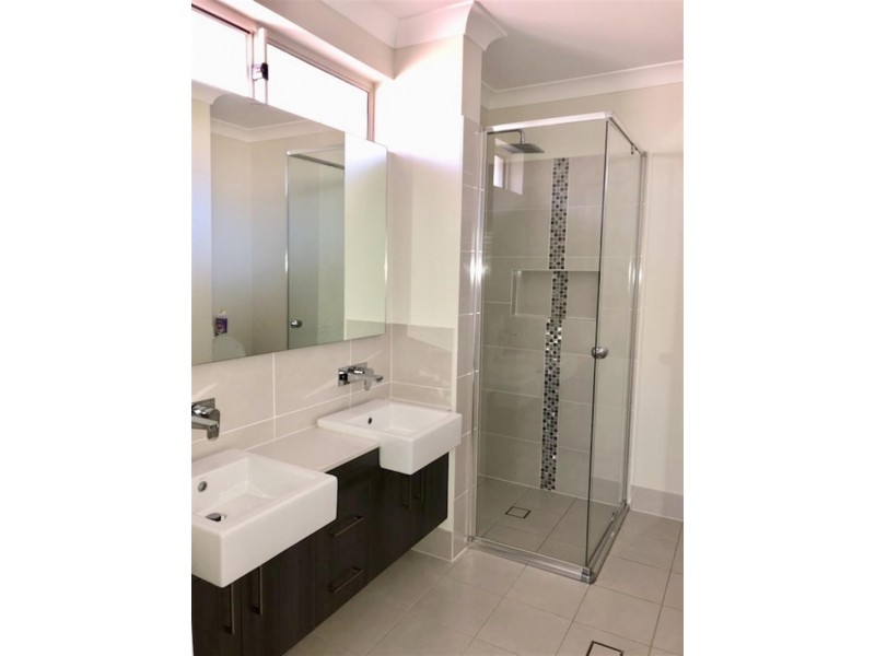 54 Yarramundi  Drive, Dean Park NSW 2761