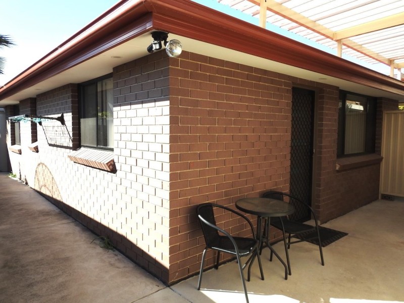 15 Yakima Avenue, Bossley Park NSW 2176